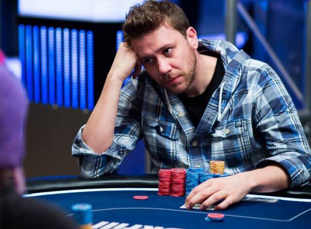 EPT London: MacPhee, Cody a Spindler jsou blízko finálovému stolu