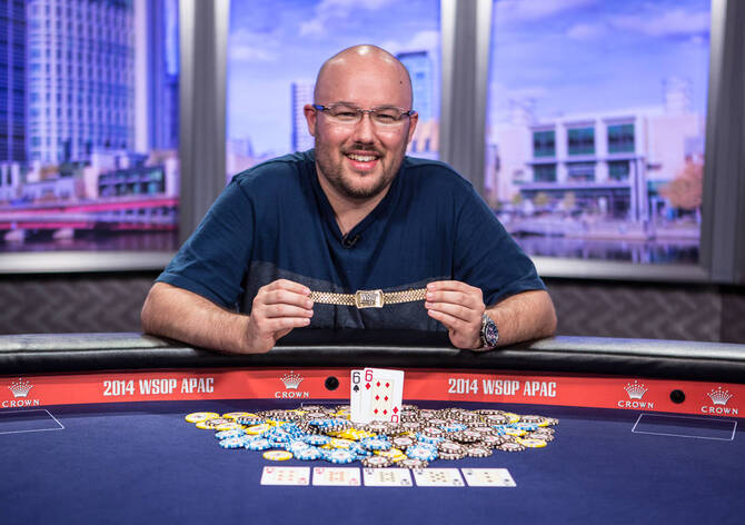 Scott Davies zvítězil v Main Eventu WSOP Asia-Pacific