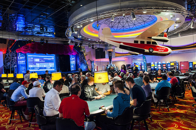 WPT Caribbean: Elias, Roy, Murariu i Zinno jsou mezi nejlepší patnáctkou