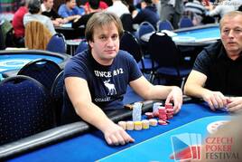 CPF - Event #01: Úvodní startovní den milionáře zvládli nejlépe Rus Kutschenko a Petra Dědičová