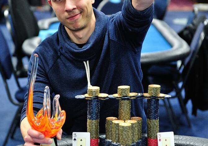 CPF #11: Poland Poker Tour má polského vítěze, Pawla Matloku. V heads-upu porazil Karla Hoschnu
