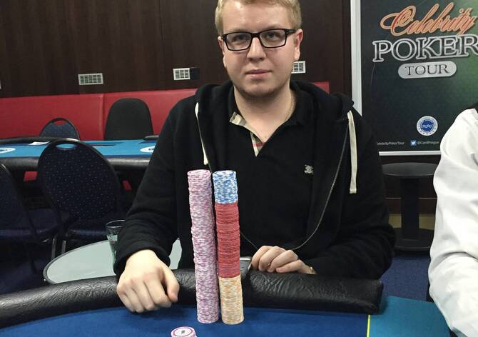 888poker Super Stack: Ve druhém flightu úřadoval Vladimír Burstein