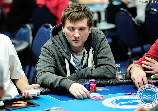 Úvodní den finálového freerollu ČPT 2014 absolutně ovládl Michal Mrakeš