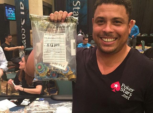 PCA Main Event: &quot;Il Fenomeno&quot; Ronaldo prošel do čtvrtého dne! Zbývá 57 hráčů