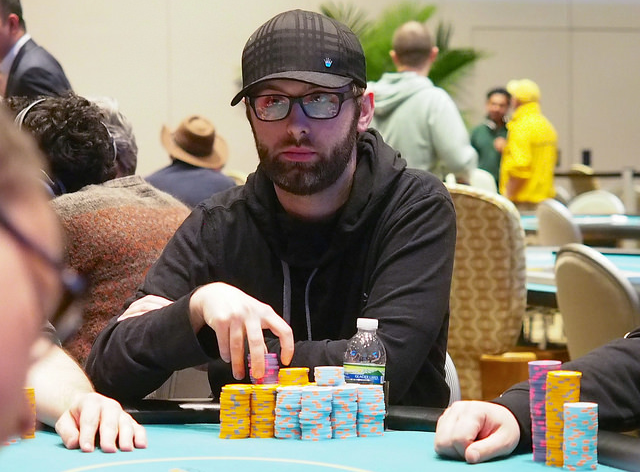 WPT Borgata: Po druhém dni se na čele usadili Justin Lunin-Pack a Tim Bishop