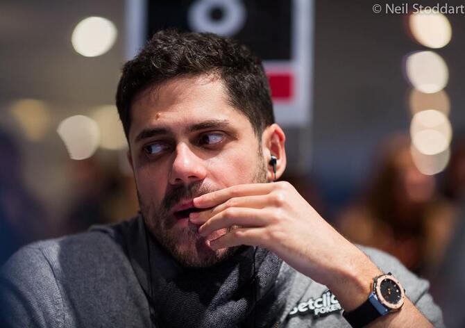 Main Event EPT Deauville: Zbývá 15 hráčů, MacPhee i Pollak stále ve hře