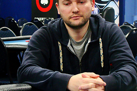 Unibet Deepstack Open: Šest Čechů na posledních dvou stolech. Mrakeš s Hannou na chipleadu