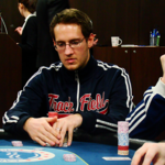 Main Event Polish Poker Championship chipleaduje po prvním flightu český zástupce Tomáš Bil