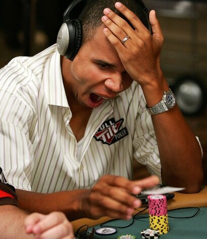 Online High Stakes: Phil Ivey ve smůle. Během týdne ztratil $614.000