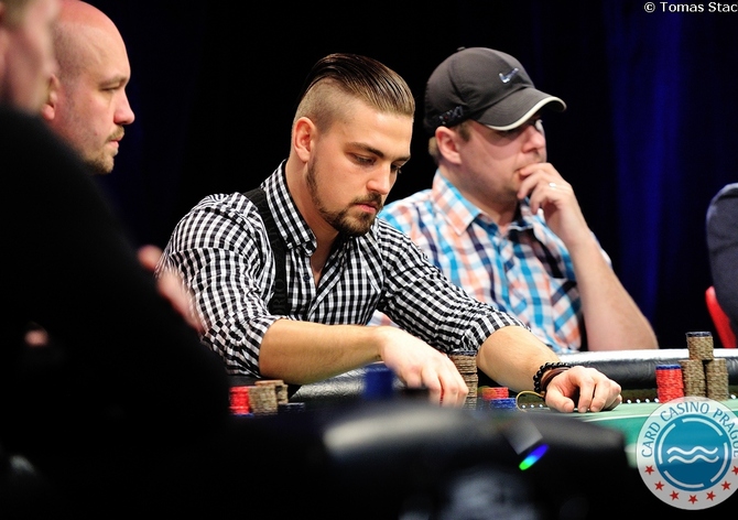 UKIPT Nottingham: Nástrahami prvních dní prošli tři Češi a čtyři Slováci!