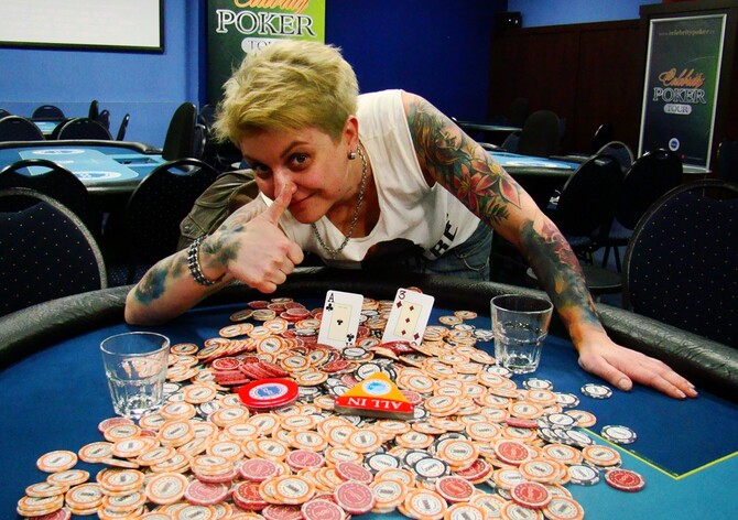 Královnou SuperFinále Národní Pokerové Ligy je Veronika Kokočeva