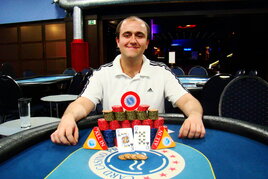 Květnový High Roller České Pokerové Tour skončil vítězstvím Poláka Dariusze Berese