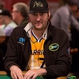 Jacobson, Hellmuth, Esfandiari nebo Merson útočí na první náramek