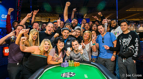 WSOP: Největší turnaj v historii vyhrál Cord Garcia, přišel si na částku $638.880