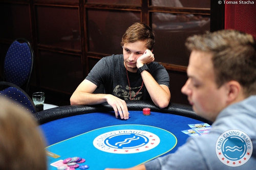 cpt_high_roller_tomas_stacha_poker_photographer_13_20150609_1946574454