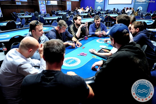 cpt_high_roller_tomas_stacha_poker_photographer_3_20150610_1625305844