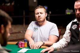 WSOP: Brian Hastings je v oblíbeném Studu blízko druhému náramku
