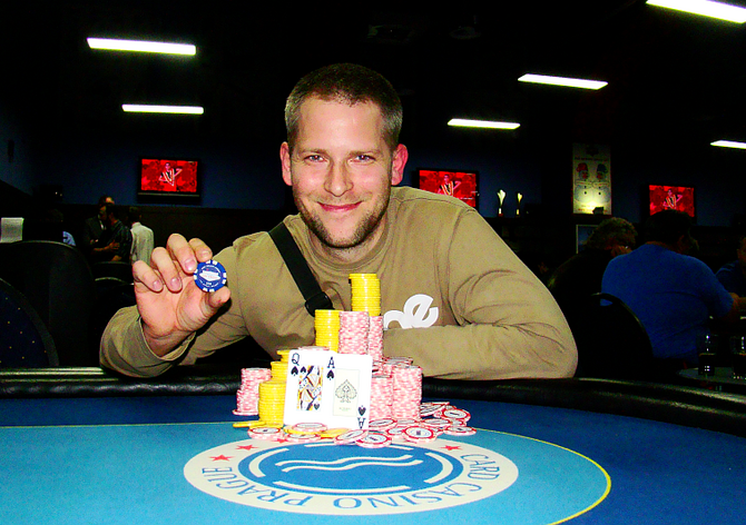 Vymazlený deal a nakonec triumf! Petr Bratkovič opanoval celebrití freeroll!