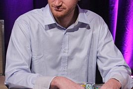 První den $500K Super High Rolleru byl přehlídkou největších pokerových hvězd