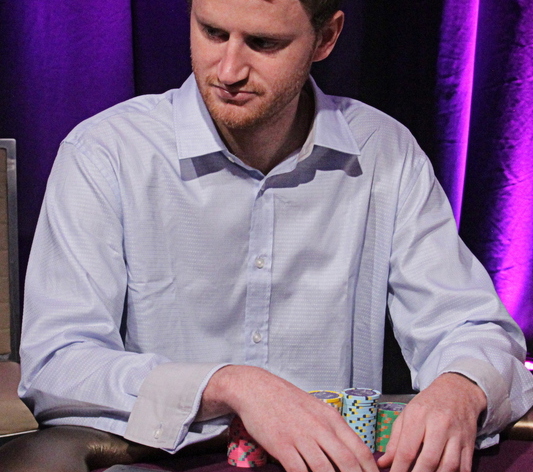 První den $500K Super High Rolleru byl přehlídkou největších pokerových hvězd