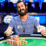 WSOP: Anthony Spinella opanoval premiérový online-offline event