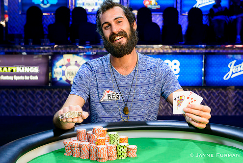WSOP: Anthony Spinella opanoval premiérový online-offline event
