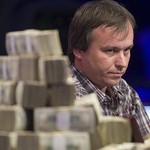WSOP: V druhém startovním dni nejslavnějšího turnaje světa uspělo 6 Čechů