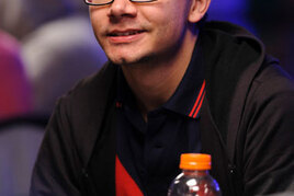 Nakládal a Suchánek prošli zahajovacím dnem WSOP $2K eventu