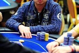 WSOP Main Event: Jarda Peter a Honza Nakládal zvládli den 2C