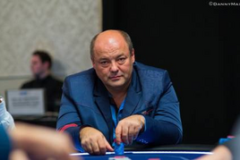 EPT: Chudomský a Bendík vybojovali postup do třetího dne Main Eventu!