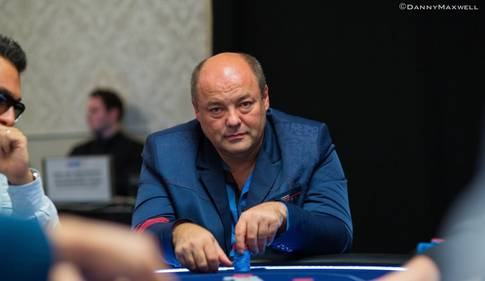 EPT: Chudomský a Bendík vybojovali postup do třetího dne Main Eventu!