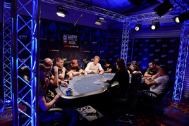 WPT National Rozvadov: Do finálového dne postoupili Sebastián Kos s Davidem Dolákem