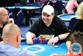 Main Event ČPT srpen: Úvodní flight 1A byl v režii Lukáše Dydka
