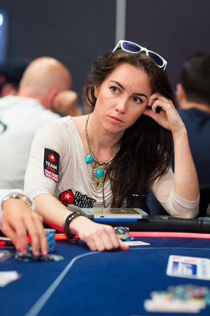 NEIL9574_EPT12BAR_Liv_Boeree_Neil Stoddart