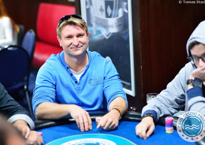 Main Event ČPT: Ondřej Vlašánek kraloval dni 1B, turbo &quot;céčko&quot; pořešil Martin Havlík
