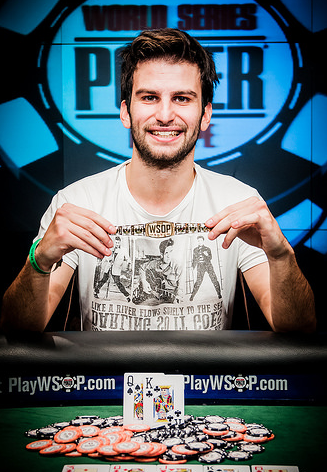 WSOPE: Georgios Sotiropoulos vyhrál pro Řecko třetí zlatý náramek