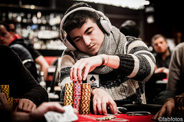 Kdo zastaví Urbanoviche? Po druhém dni je chipleaderem Main Eventu WSOPE!
