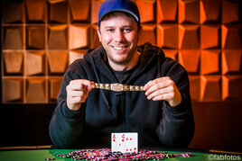 Kevin MacPhee ovládl v Berlíně World Series of Poker Europe, získal €883.000