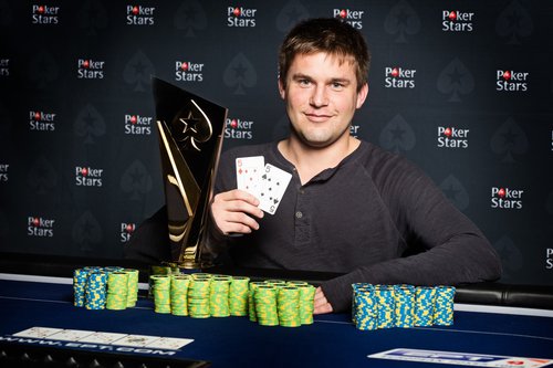 EPT_Malta-1164_NL Holdem Single Re-Entry 10K Day3_Winner_Byron Kaverman