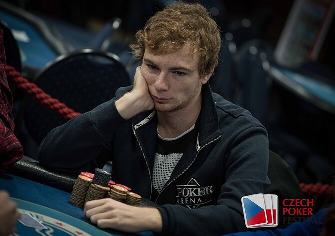 WSOPC: Zahajovací den DeepStack Eventu se vyvedl Šenkovi se Zvěřinou