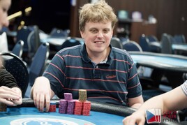 Finálový stůl MČR v Texas Hold&#039;emu chipleaduje Vojta Růžička!