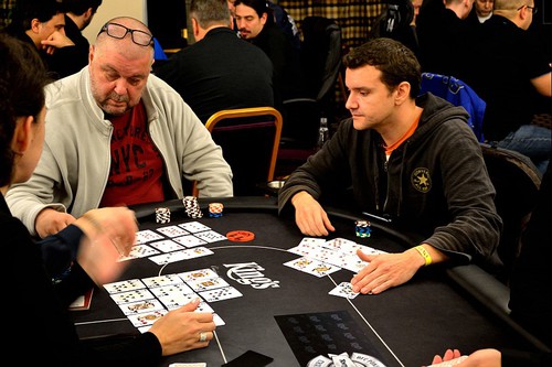 Main_event_ofc_2015_00001