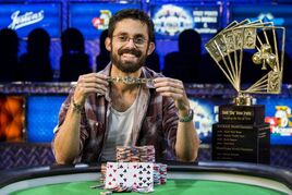 Seznamte se s Mikem Gorodinskym, hráčem roku World Series of Poker 2015