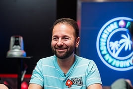 Holy Moly! Negreanu padnul až v heads-upu a bere necelý milion!