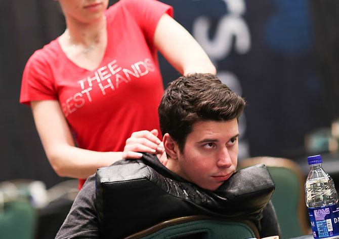 PCA: Chipleaderem finále $25K High Rolleru je runner-up ME WSOP Josh Beckley