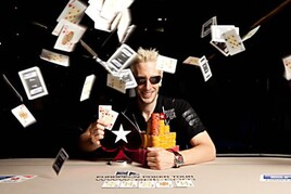 ElkY se v pátek objevil v pražském Showdownu! Co tam dělal?