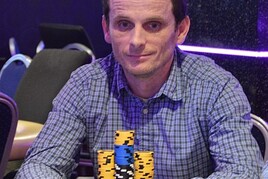 RebuyStars Million: Karel Houška ovládl půlmíčový Side event po 4-way dealu
