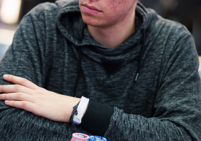 Třetí hrací den Main Eventu EPT Dublin se bude muset obejít bez české účasti