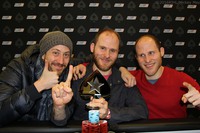 2016_UKIPTDub_Event66_WinnerSamGreenwood_WithFriends__MickeyMay_93665