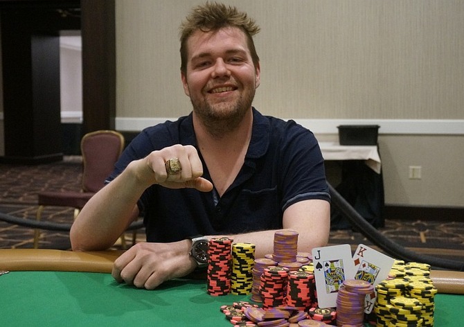 Jason Wheeler kraloval na hvězdně obsazeném finálovém stole WSOPC v Bally&#039;s